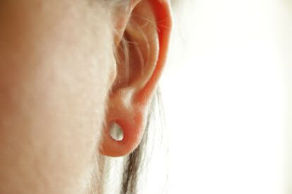 ear-lobe