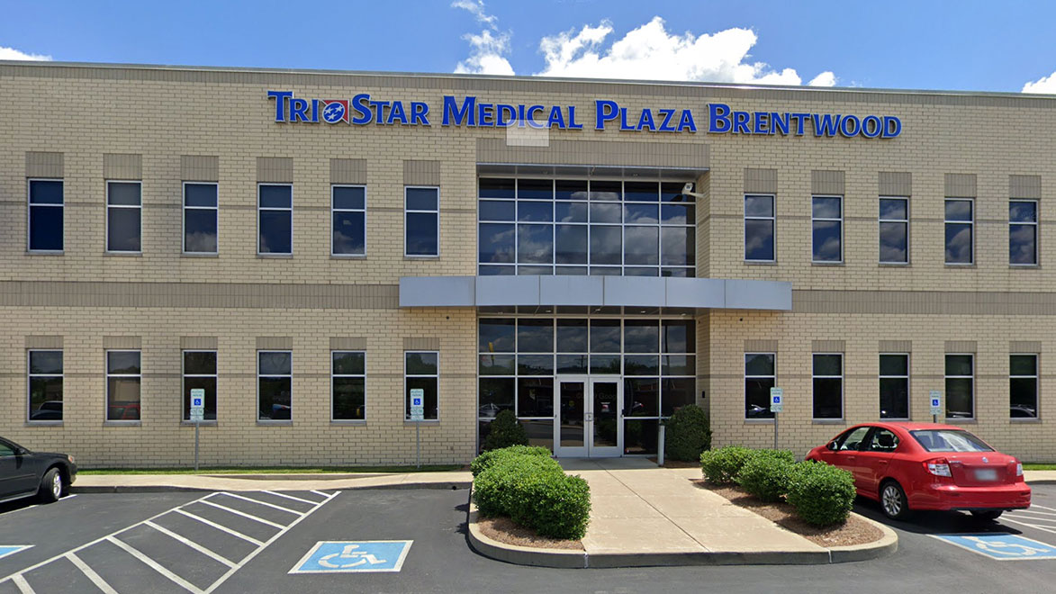 Pinnacle Dermatology - Brentwood