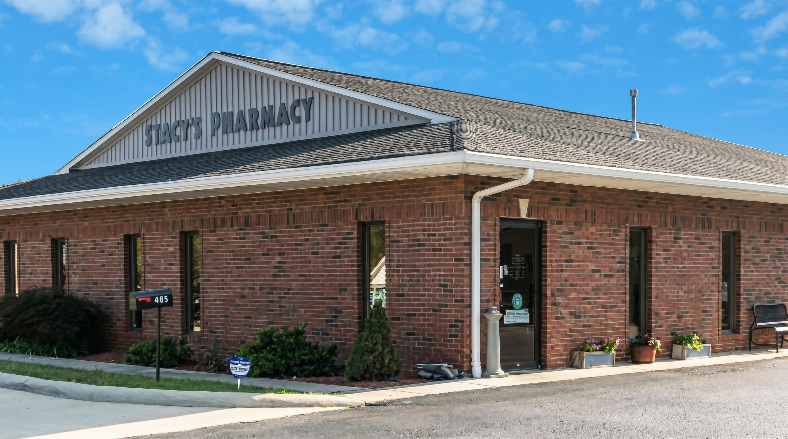 Pinnacle Dermatology -- McMinnville Headshot