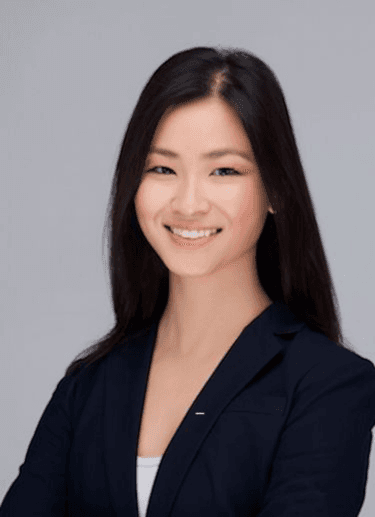 Lisa Zhai Headshot
