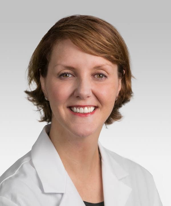 Fiona Hanly Headshot
