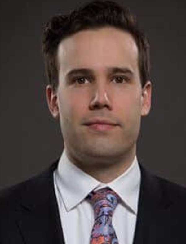 Evan STIEGEL Headshot