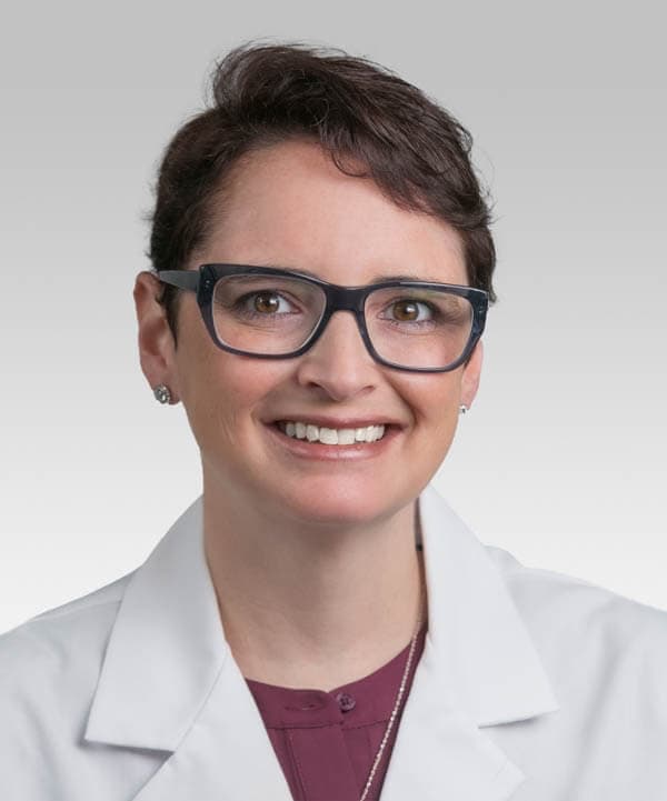 Carrie Elam Headshot