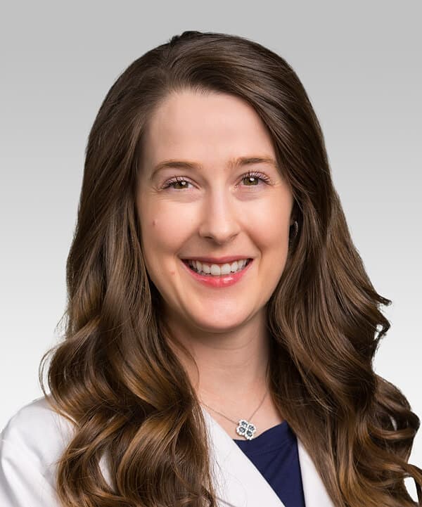 Emily Beck Headshot