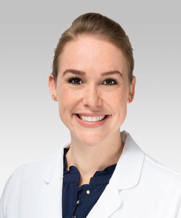 Alison Peterson Headshot