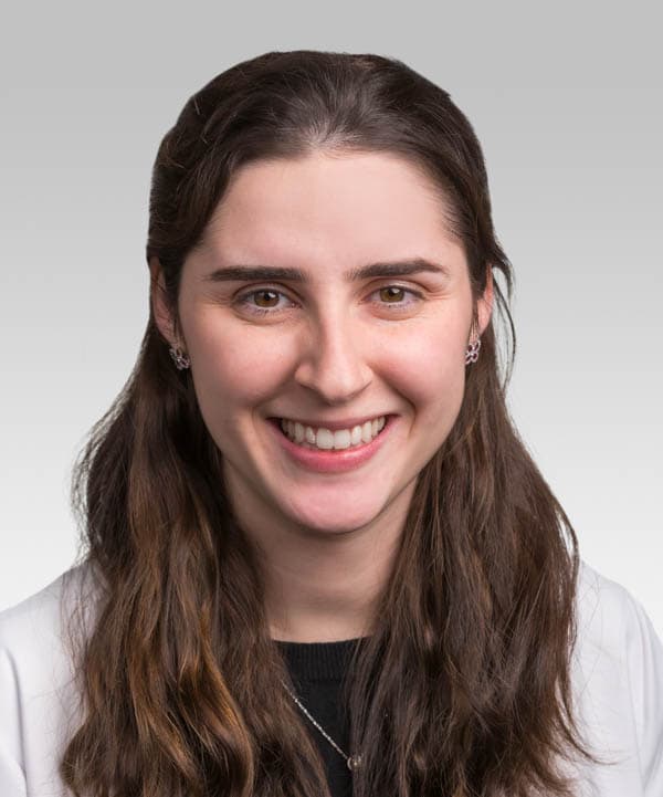Talia Gordon Headshot