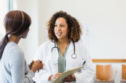 woman-talking-to-doctor