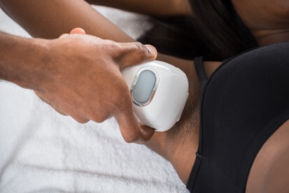 african-american-woman-laser-underarms